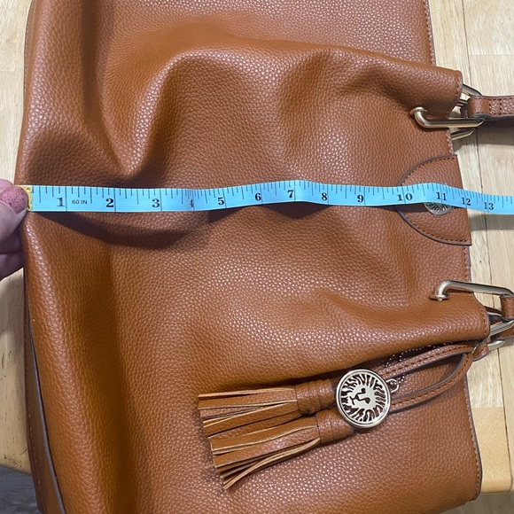 Anne Klein Tan Tote with Gold Accents - Picture 9 of 12